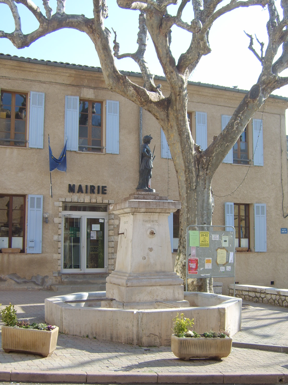 fontaine dite grande fontaine