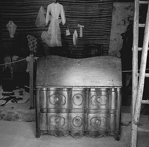 commode-secrétaire (N° 2)