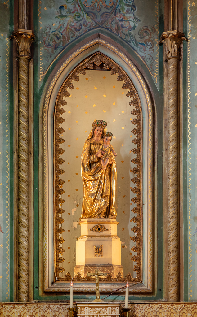Retable à niche et statue de la Vierge à l'Enfant