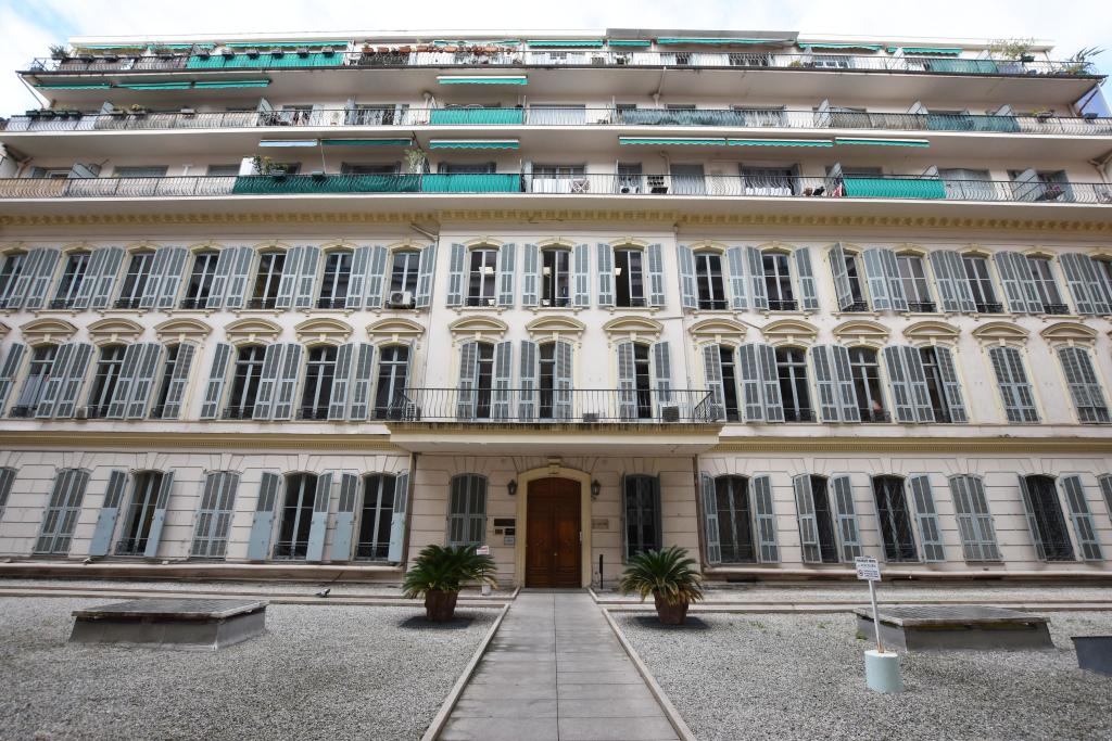 immeuble dit immeuble Tiranty, actuellement Le Voltaire