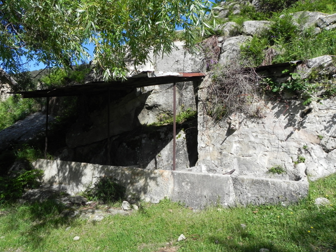 fontaine-lavoir