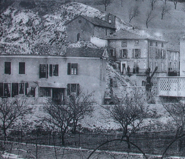 moulin à farine et à huile de noix