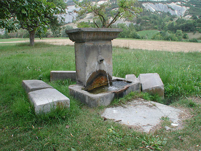 fontaine, lavoir