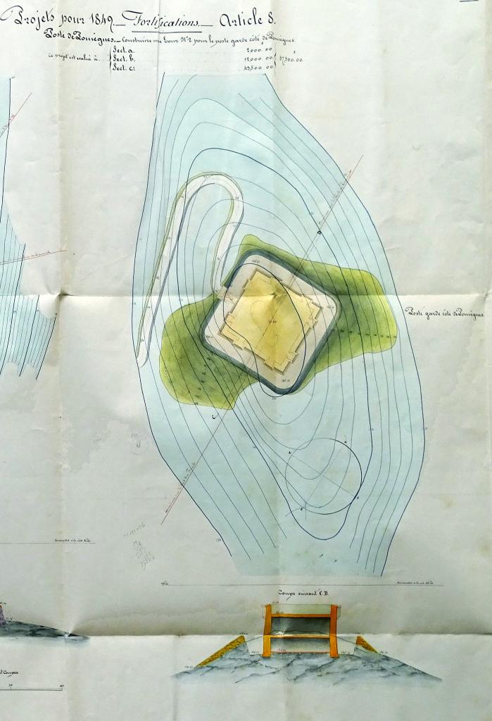  [Plan du projet de tour n°2 pour le poste garde-côte de Pomègues], 1849.