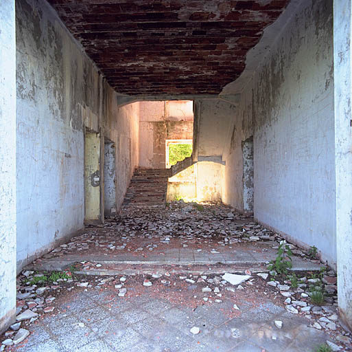 Caserne de Peyrefique : vue intérieure de la cage d'escalier.