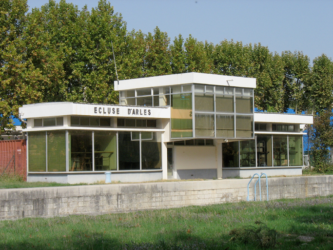 écluse d'Arles, dite aussi écluse de Barriol