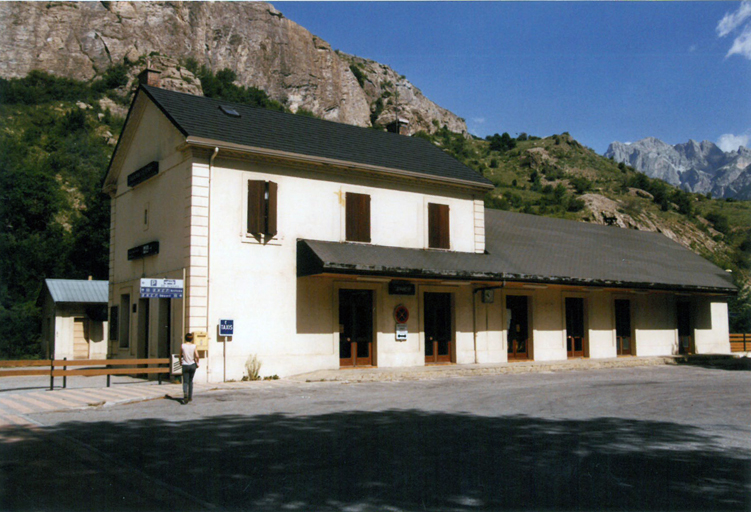 gare de l'Argentière-la-Bessée