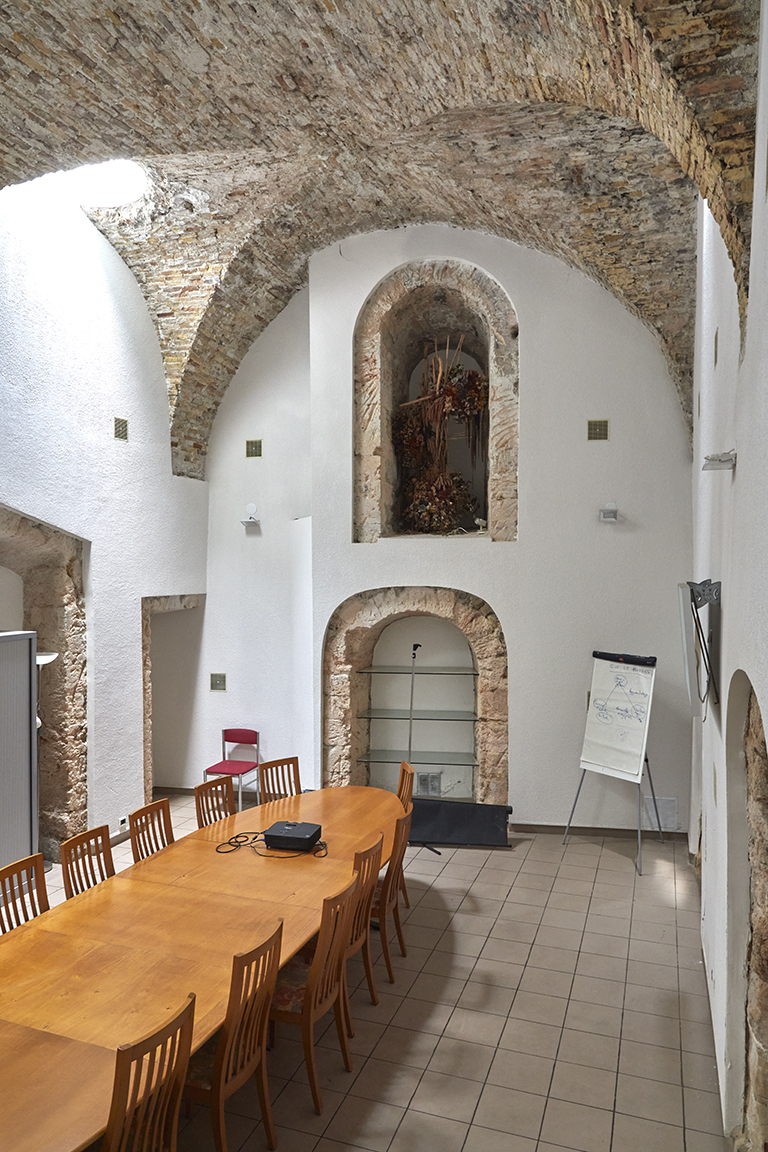 Fort Ganteaume : intérieur d'une casemate à l'Est de la Place d'armes.