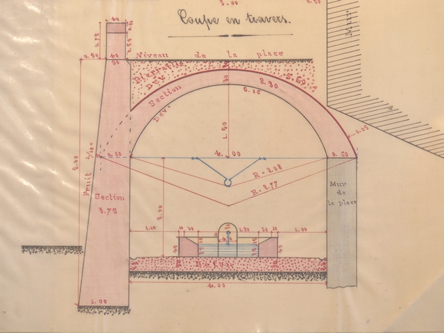 [Projet du nouveau Lavoir de la Place : coupe, 1892.]