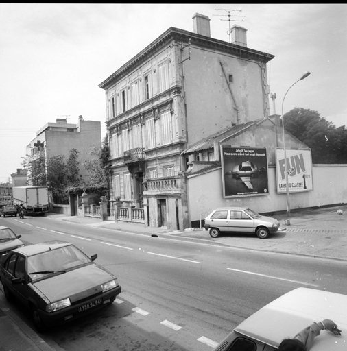 maison puis clinique Lamouroux