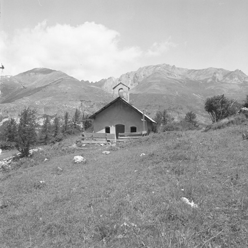 églises paroissiales, chapelles