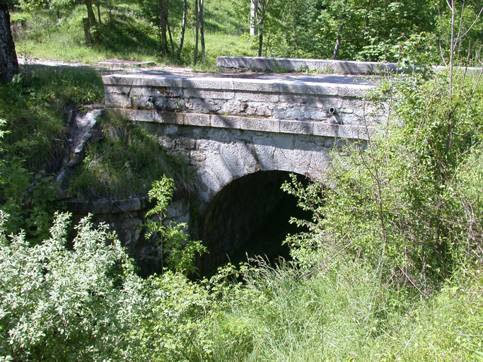pont sur le ravin des Gravières