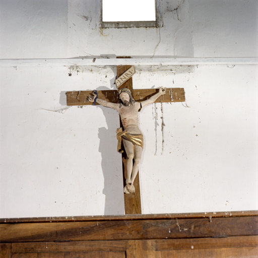 croix, statue : Christ en croix