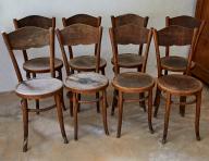 Ensemble de huit chaises