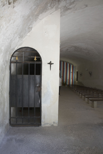 ouvrage fortifié dit retranchement du Pas de Leydet ; poudrière actuellement chapelle Notre Dame du Faron