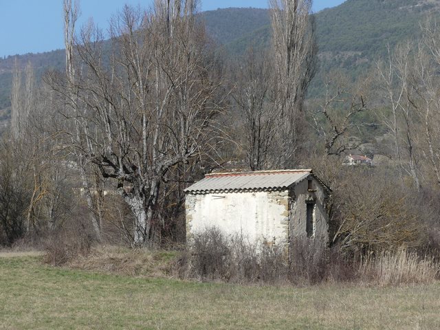 Vue d'ensemble prise du sud-est.