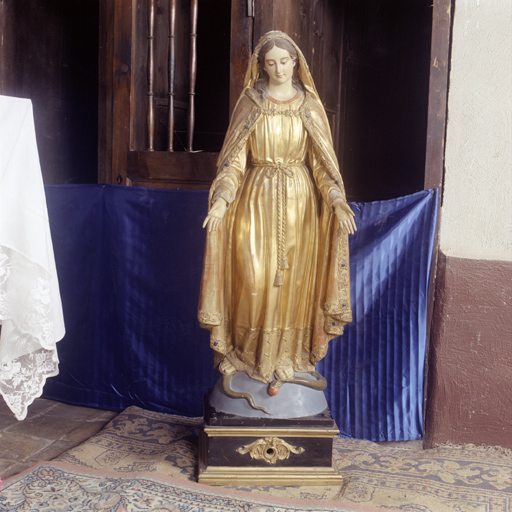 statue-reliquaire (socle-reliquaire, petite nature) : Vierge dite de l'Immaculée Conception