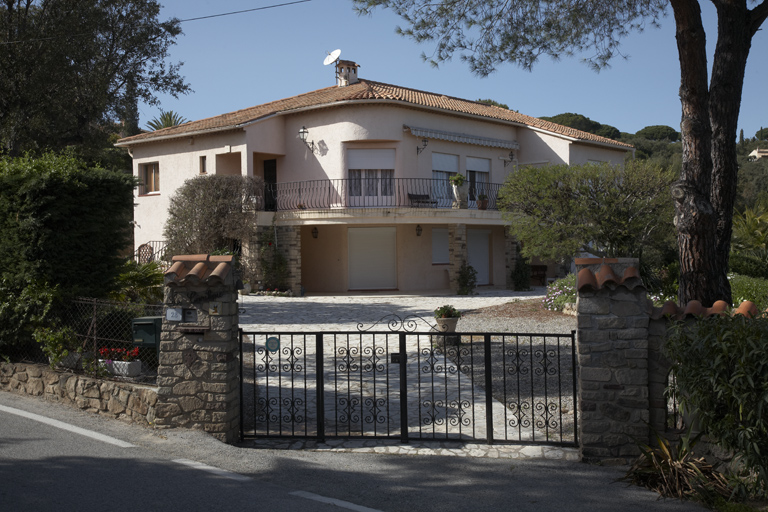 maison de villégiature (villa balnéaire) dite Le Caribou