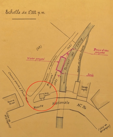[Localisation du poids public sur un plan du quartier du Pont, juillet 1934.]