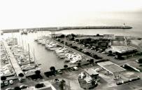 Photographie ancienne du port Saint-Laurent, vers 1980.