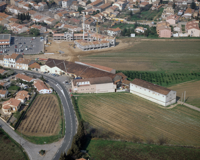 Les caves coopératives dans les villages du Var - Des