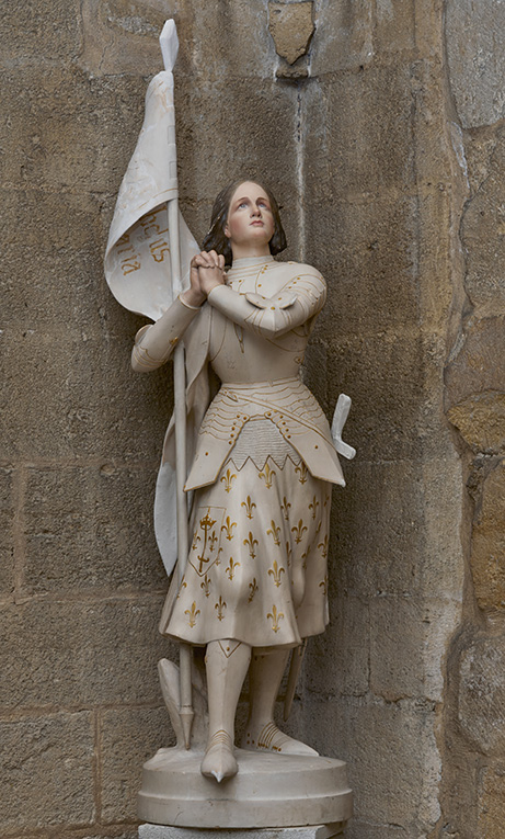 Statue (petite nature) : sainte Jeanne d'Arc
