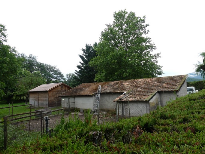 Bâtiment du poulailler. Vue d'ensemble prise du nord-ouest.