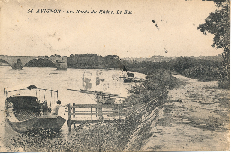 bac et bac à traille d'Avignon