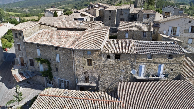 Courtine sud. Vue aérienne d'ensemble prise du sud.