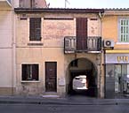 immeubles à logements et maison