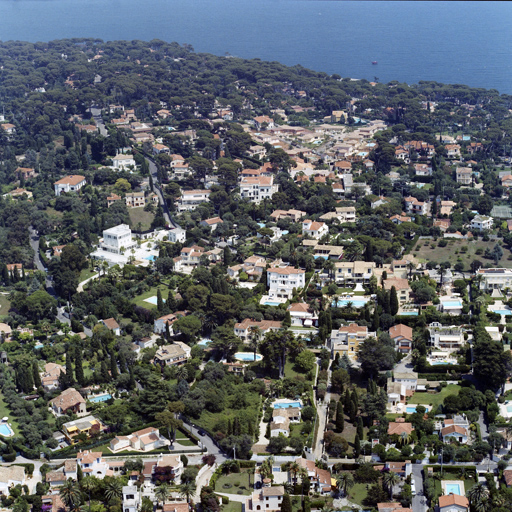 présentation de l'opération de recensement du patrimoine balnéaire du Cap d'Antibes