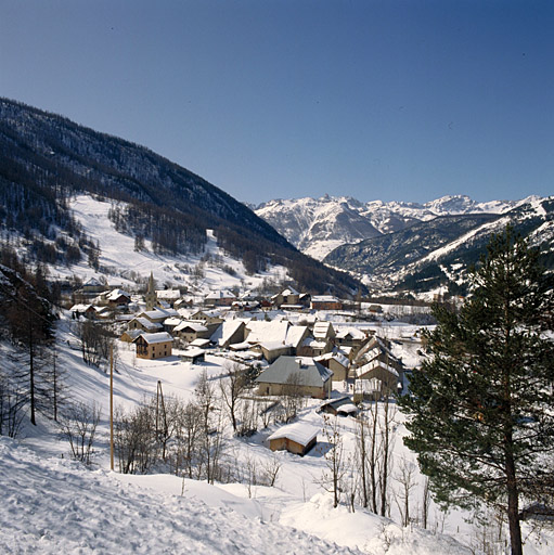 présentation de la commune de Château-Ville-Vieille