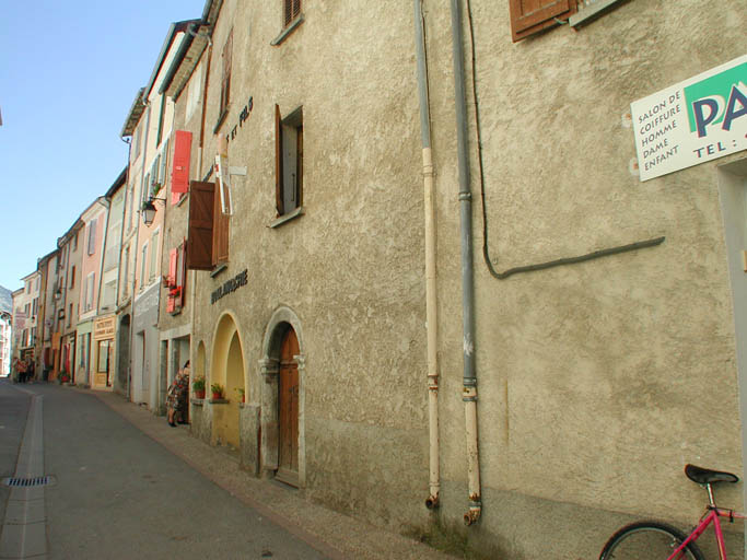 Village de Saint-André-les-Alpes