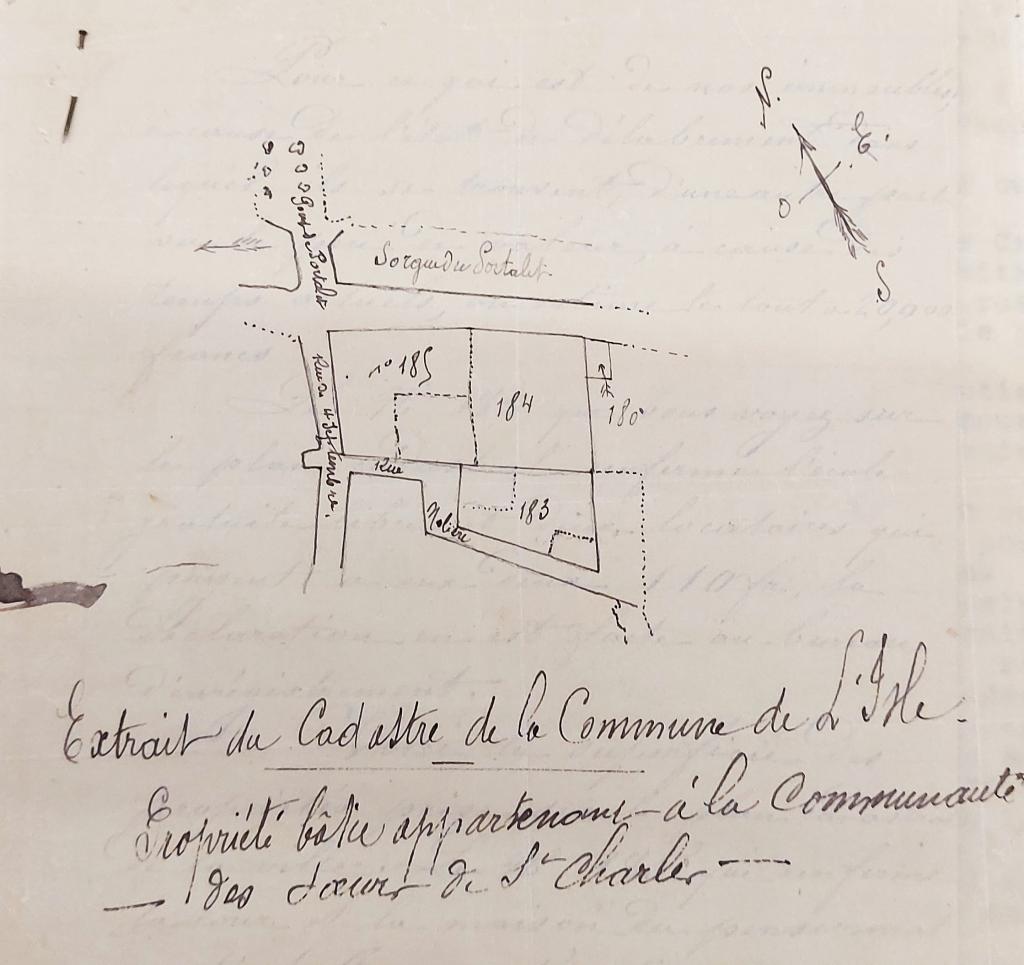 Extrait du cadastre de la commune de L'Isle. Propriété bâtie appartenant à la communauté des sœurs de Saint-Charles, [fin 19e ou début 20e siècle].