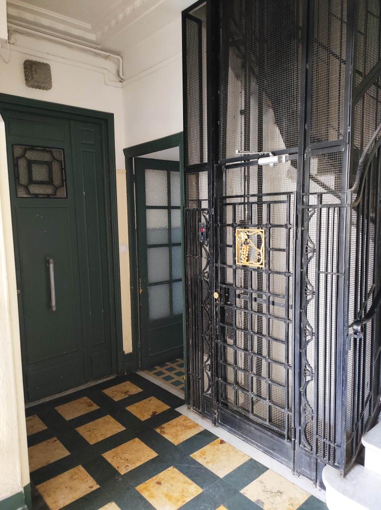 immeuble dit Palais Villermont.