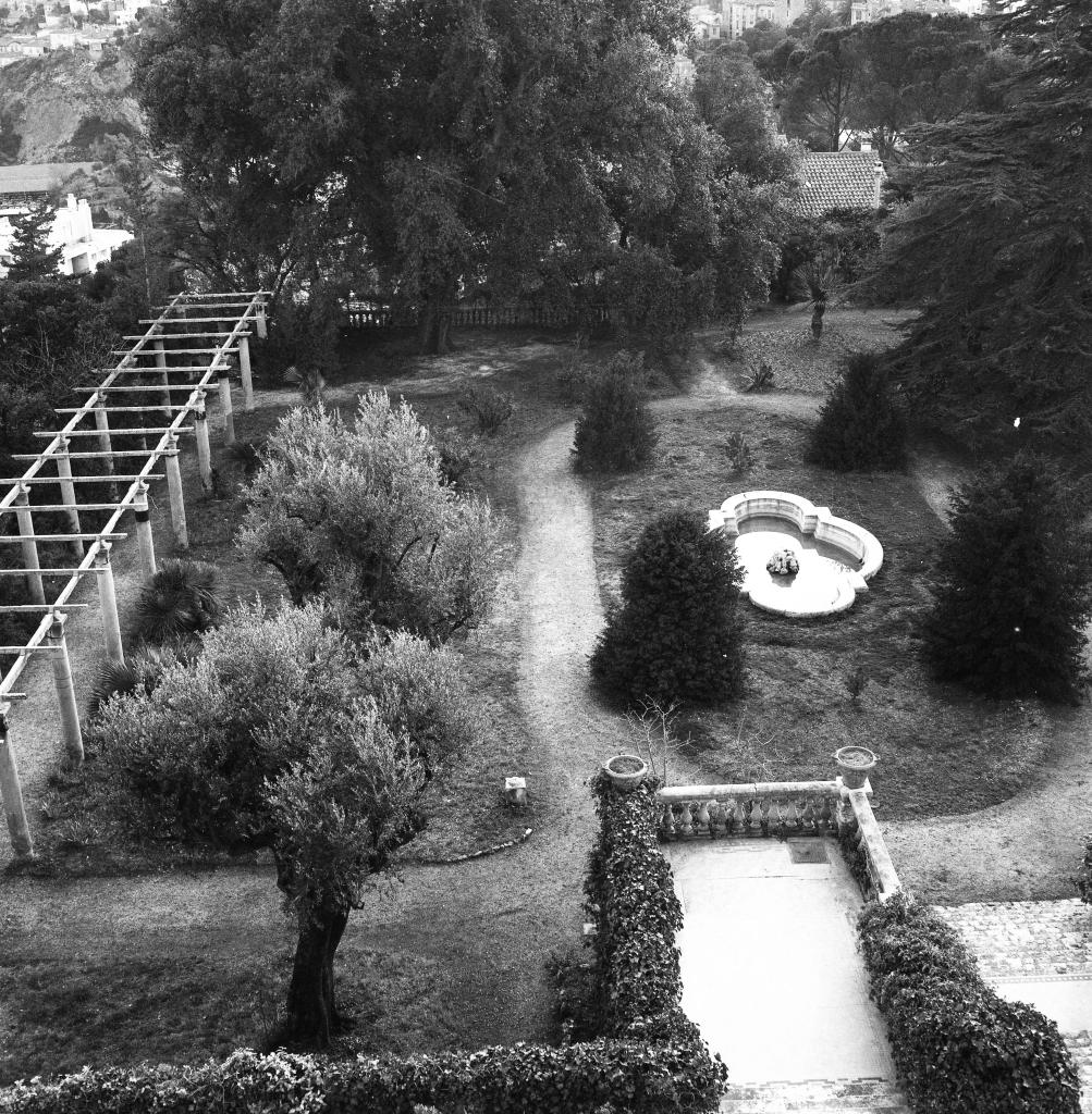 jardin public Bellanda, ancien jardin d'agrément de la Villa Bellanda