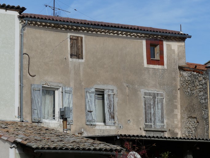 maison, puis café dit « Café Pellegrin », puis café dit « Café du Nord » ou « Bar du Nord »