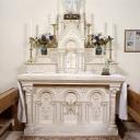 ensemble de l'autel de la Vierge (autel secondaire) de style néo-roman : autel, 2 gradins d'autel, tabernacle