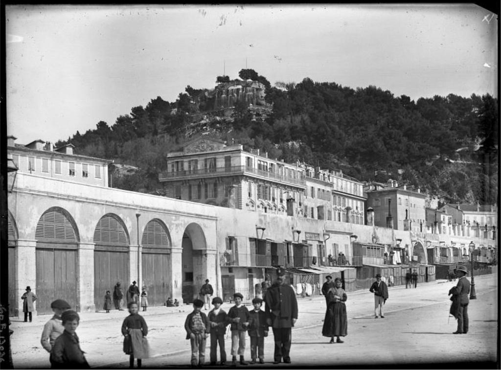 Promenade de bord de mer dite des Ponchettes