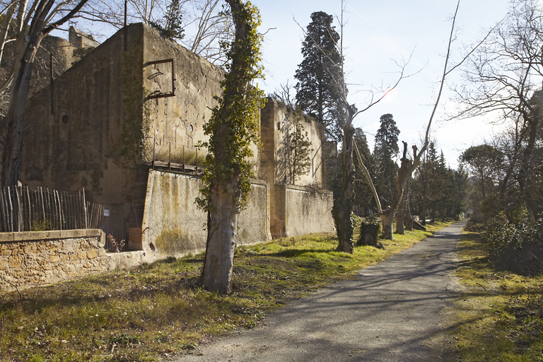 usine de produits explosifs (poudrerie de Saint-Chamas)