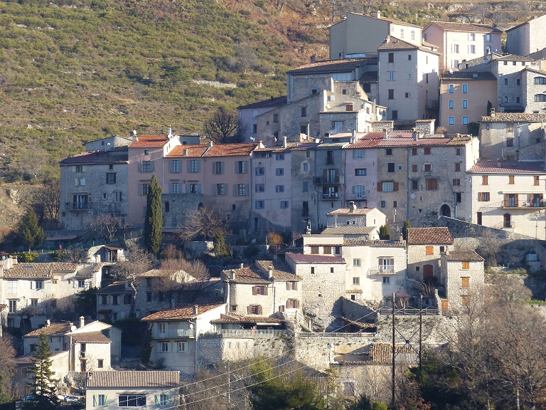 Vue de situation prise du sud.