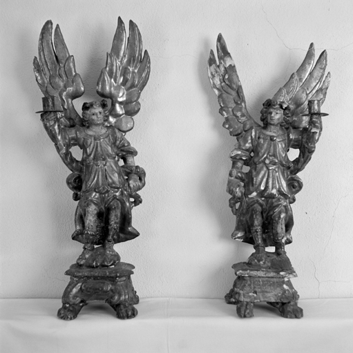 paire de statues-chandeliers d'autel (statuettes) : Anges
