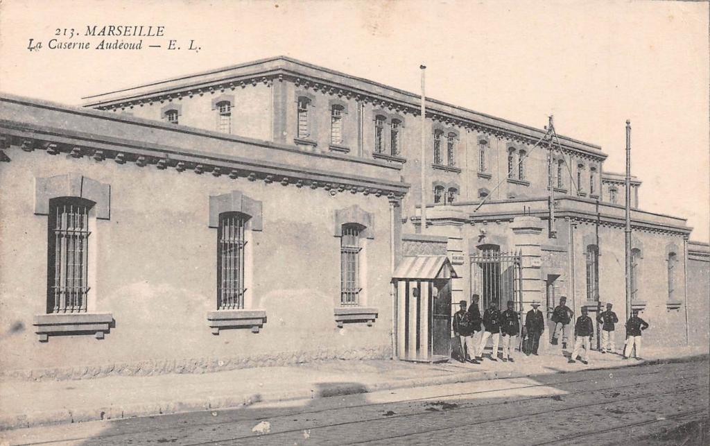 Marseille. La Caserne Audéoud. [Pavillons d'entrée de la caserne Audéoud, vus de l'avenue de la Corse],c. 1915.