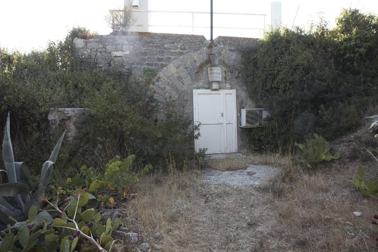 batterie de Sainte-Marguerite actuellement siège du CROSSMED