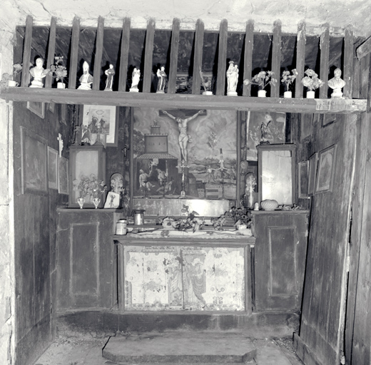 Le mobilier de la chapelle Saint-Pierre