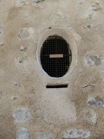 Elévation nord, deuxième niveau. Jour de l'escalier intérieur.