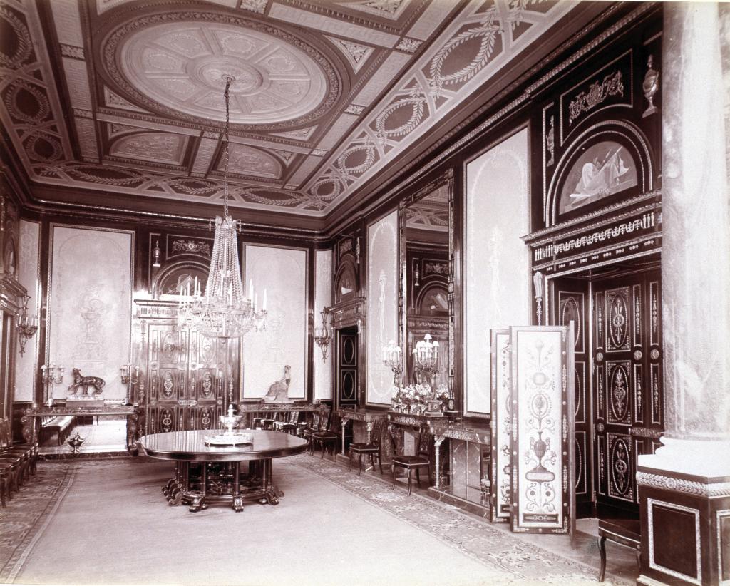 maison de villégiature (villa balnéaire) dite Villa Masséna, actuel musée sous le nom de Villa ou Palais Masséna