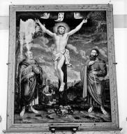 tableau : Le Christ en croix, saint Pierre et saint Paul