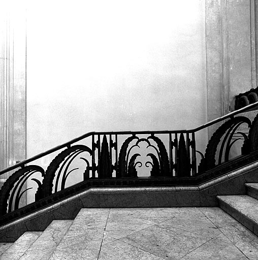 casino dit Palais de la Méditerranée, actuellement casino et hôtel de voyageurs dits Palais de la Méditerranée