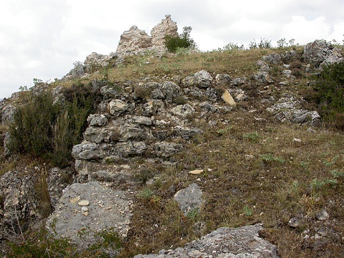 bourg castral de Peyroules